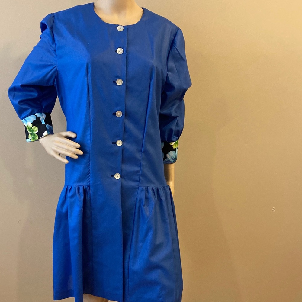 Button Front Ruffe Hem Dress NWT - Picture 5 of 13